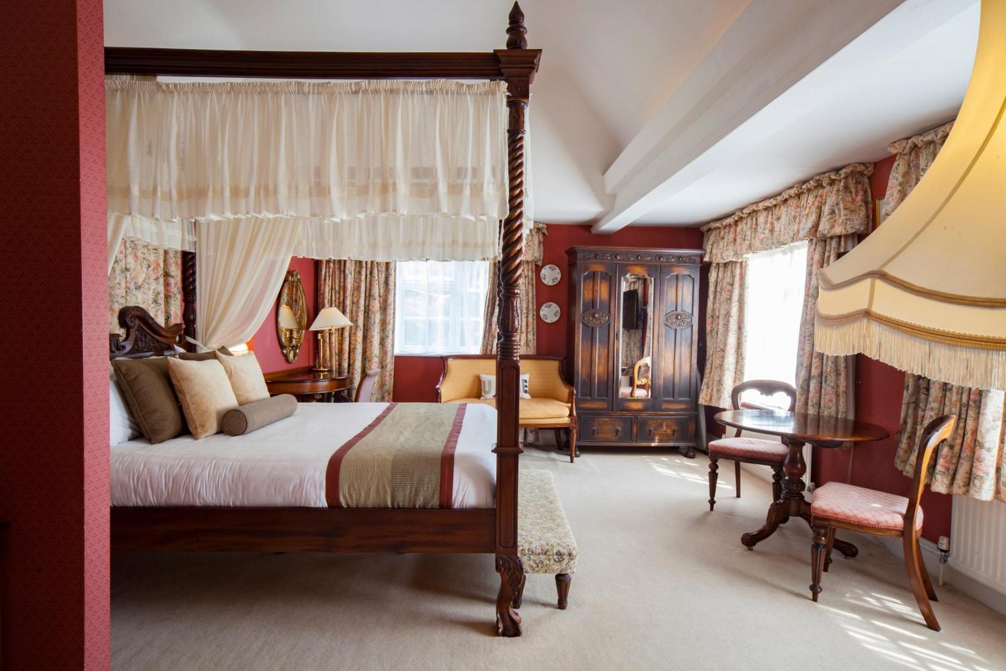 The Holt Hotel Steeple Aston エクステリア 写真